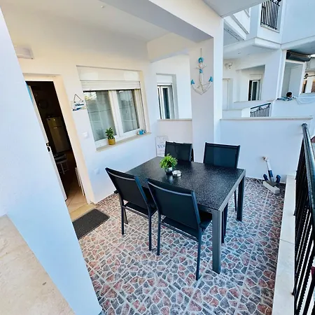 Mg Sea View & Private Parking Apartmán *